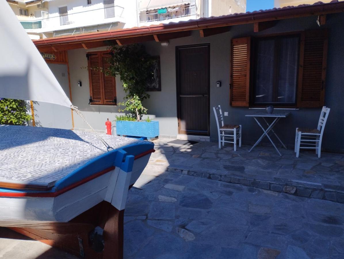 Waterfront Studio Nea Iraklitsa Apartment Exterior photo